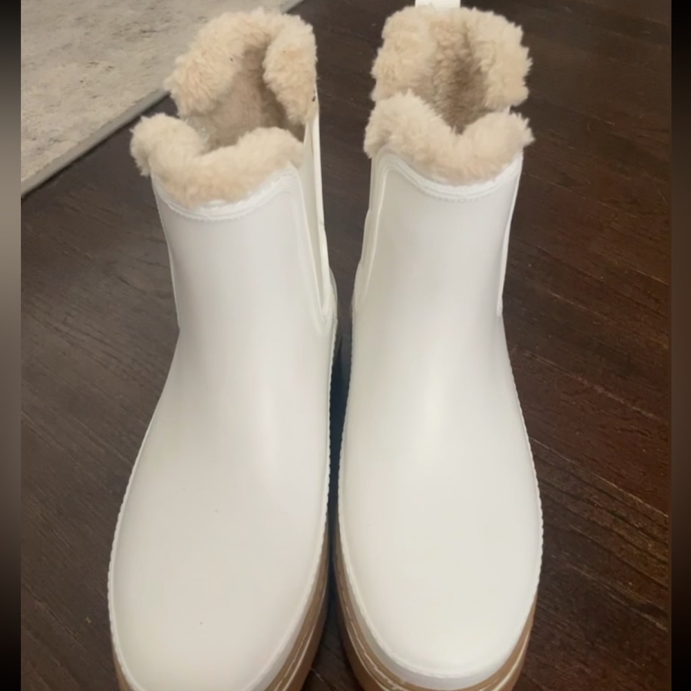 Marc Fisher Boots NWOT